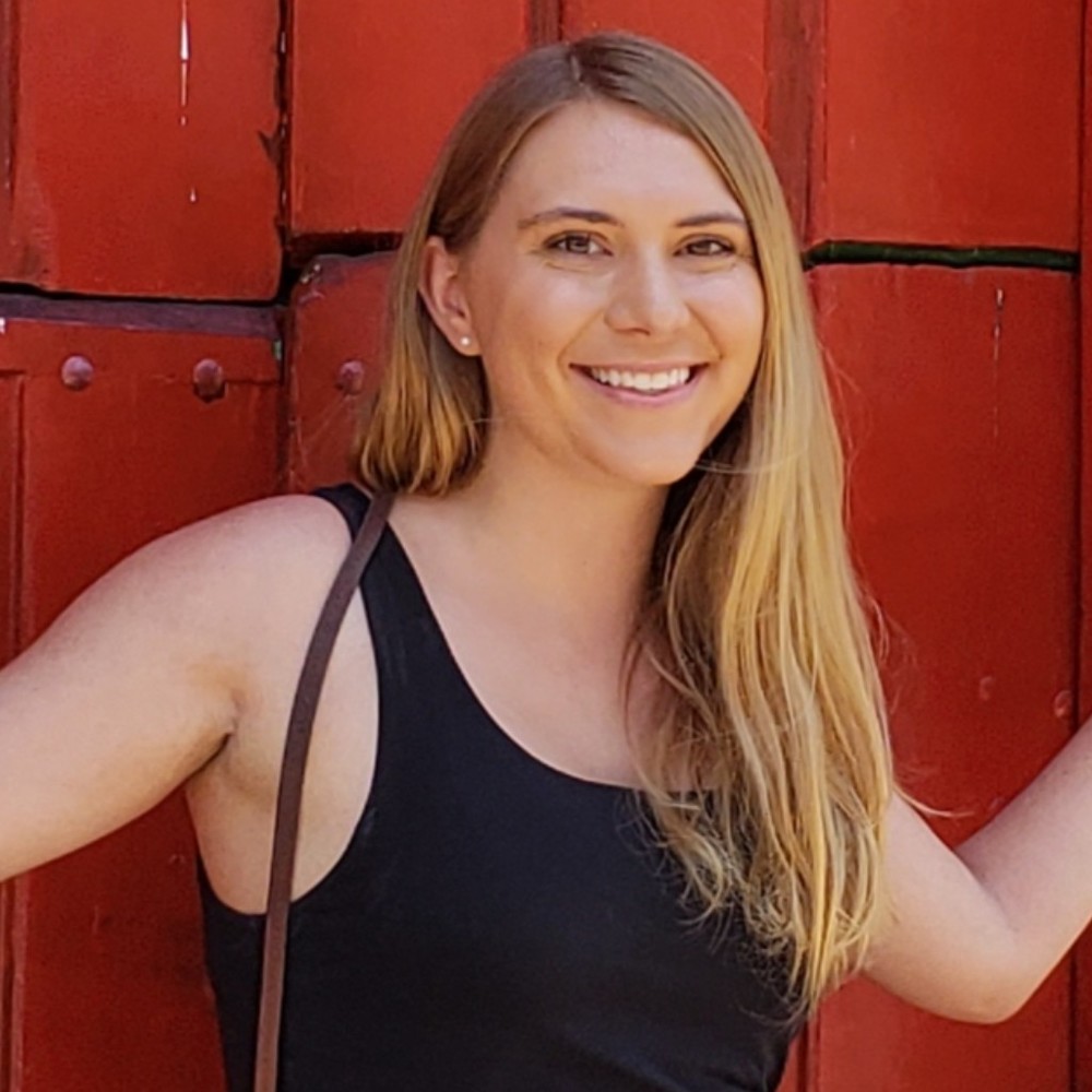 Meet your Posher, Lizzy